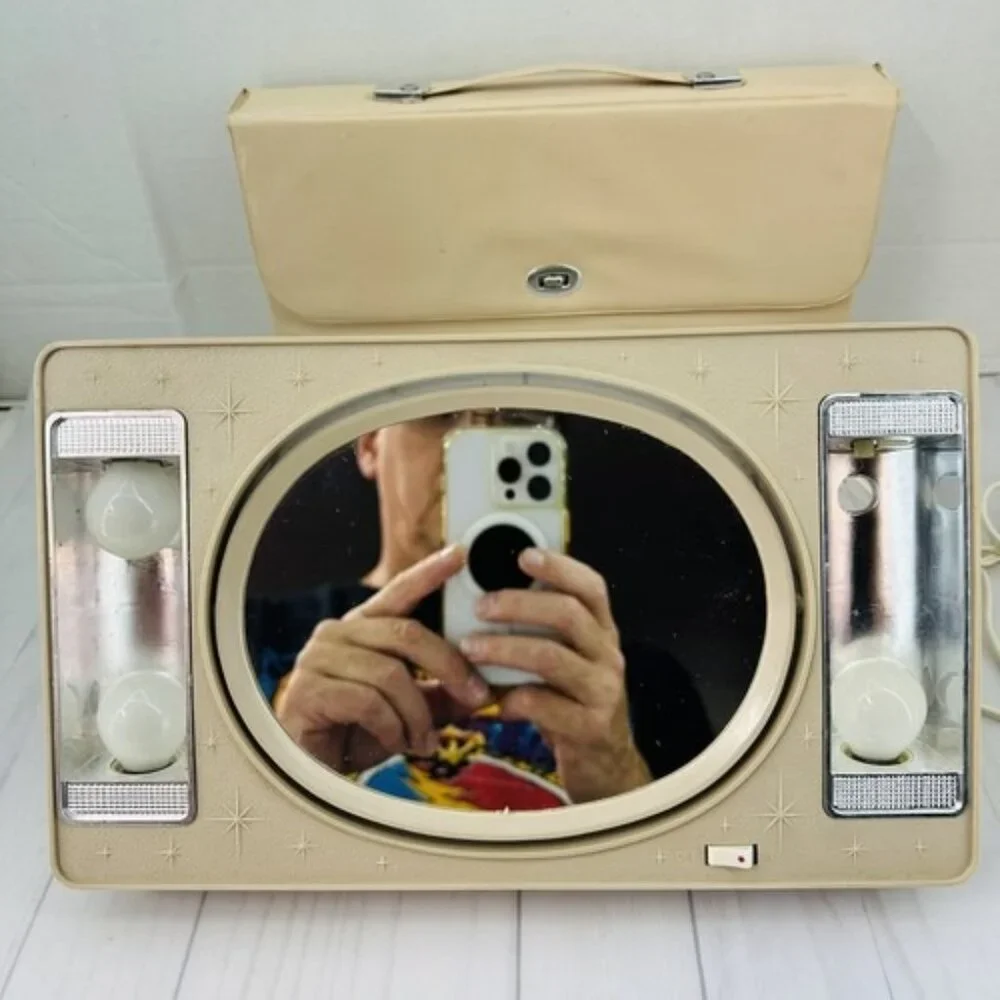 Vintage Beige Lighted Makeup Magnifying Mirror Starburst Glam Kitsch